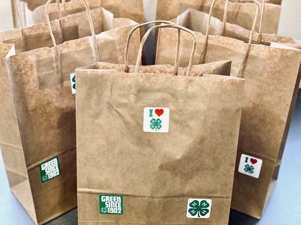4-H Welcome Bags